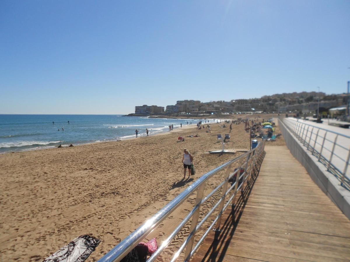 Apartment On The Sea Torrevieja Exterior foto